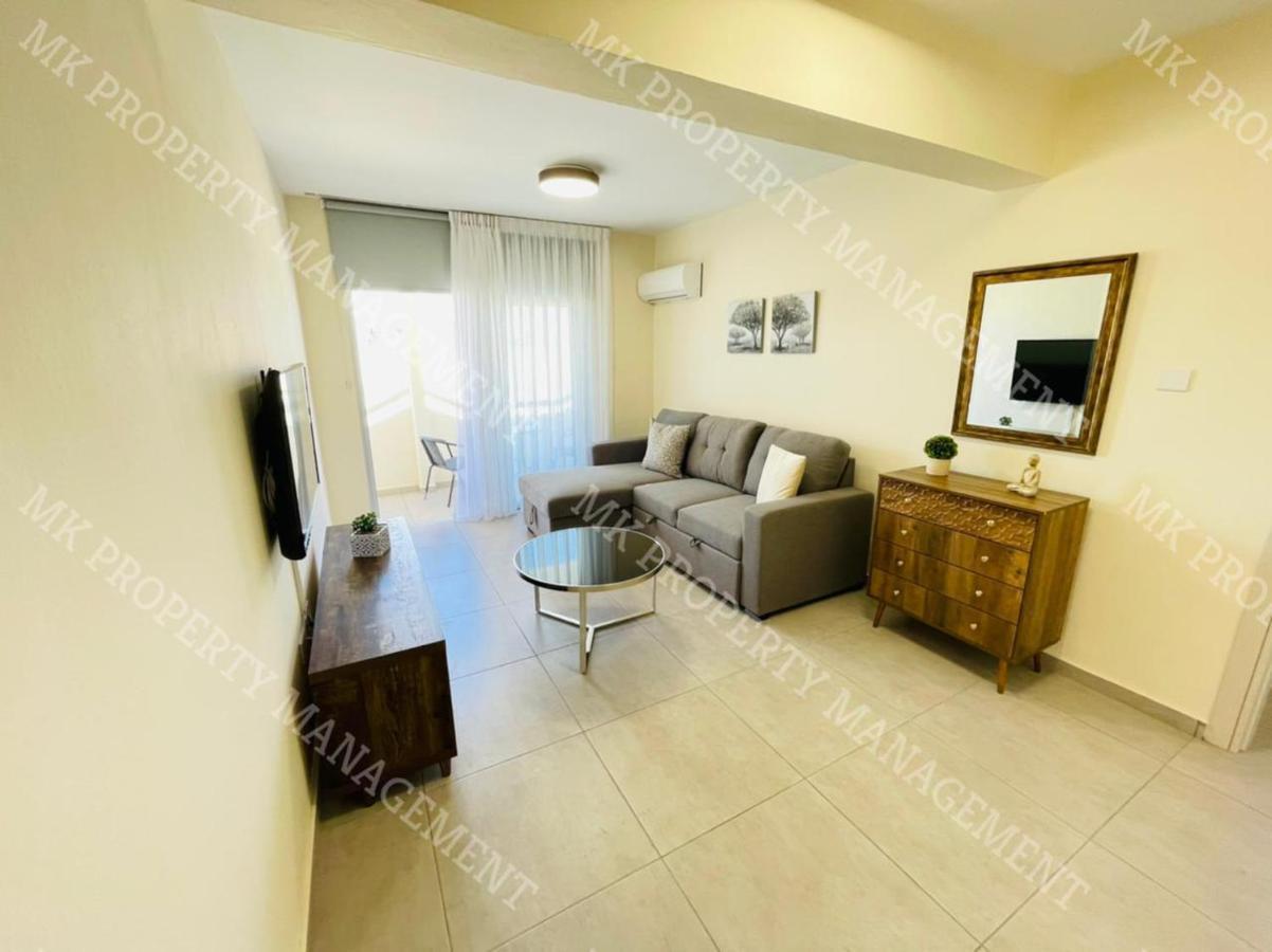 Milos City Center Apts No.34 Larnaca Exterior foto