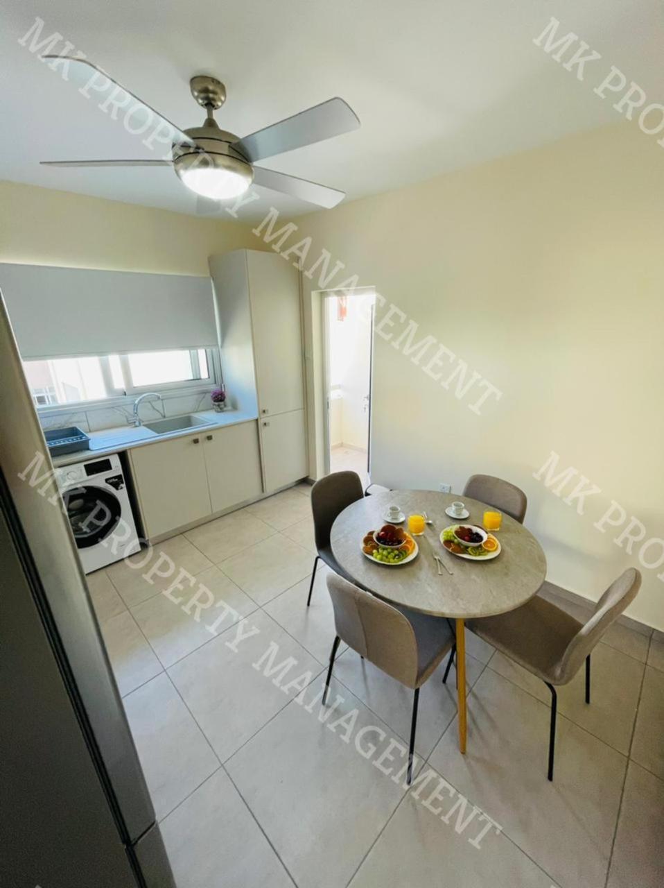Milos City Center Apts No.34 Larnaca Exterior foto